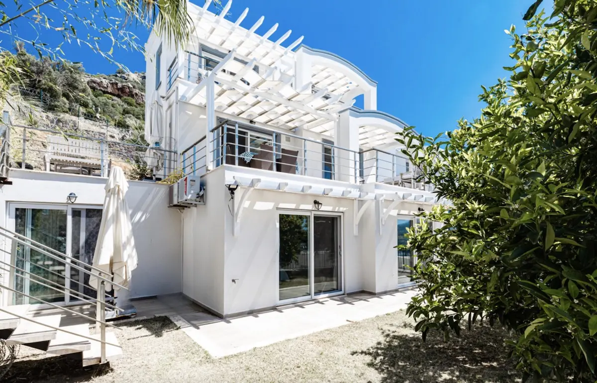 Villa in Gundogan